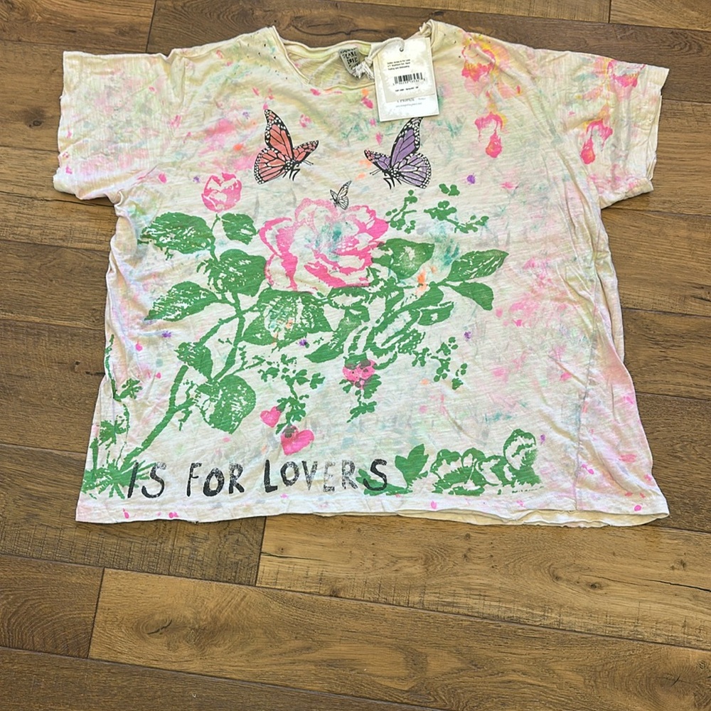NWT Magnolia Pearl Top 2498 Is For Love Tee